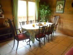 Chalet Quatre Saisons - The dining area