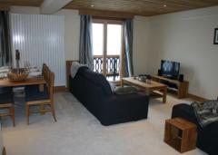Appt. Silverstone Lodge, D - The living space (2)