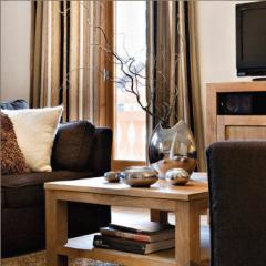 Appt. Silverstone Lodge, Penthouse - Example - living room