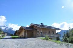 Chalet Sous Le Rocher - 