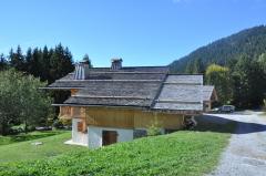 Chalet Sous Le Rocher - 