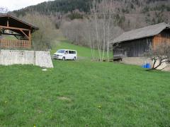 Terrain Mt Evian - The minibus is parked on the (potential) access (blue), see photo 6