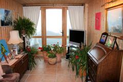 Chalet Terre et Ciel - Other end of living area