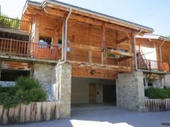 Chalet Tintin - With the entrance visible