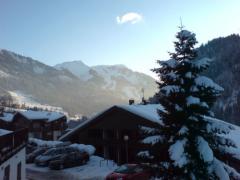 Appt. Studio 60C, La Toison Blanche - Views towards Chatel and the skiing