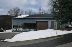 Farm and Barn Van Houcke - The barn and access